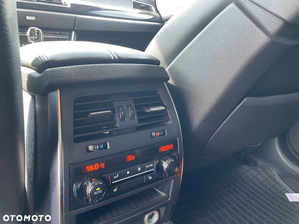 BMW 5GT 530d - 11