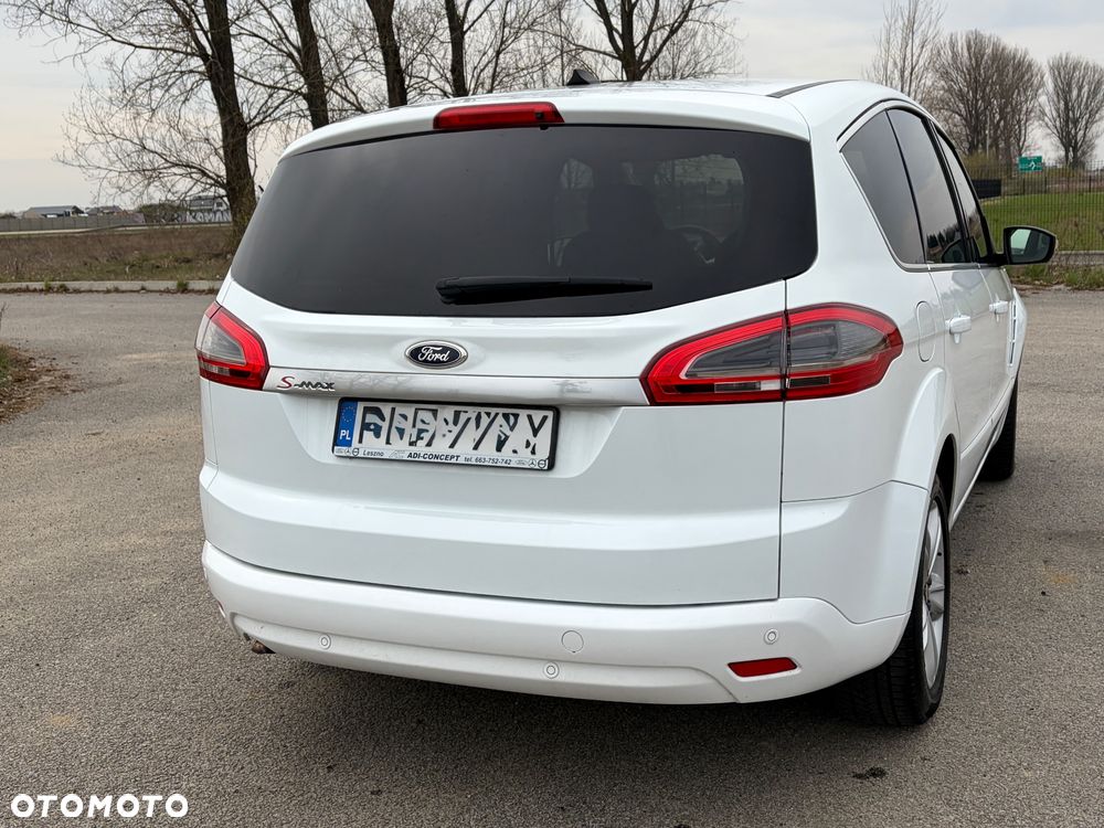 Ford S-Max 2.0 TDCi DPF Titanium - 17