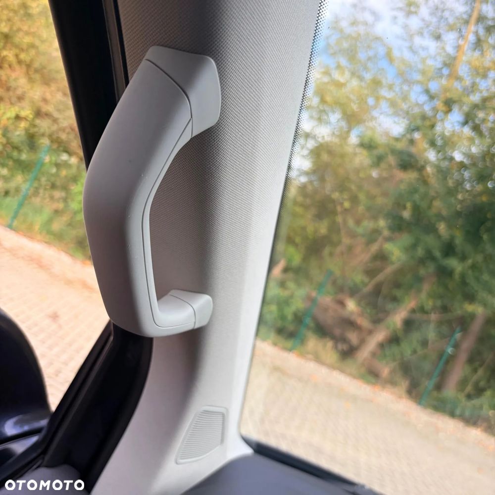 Volkswagen Multivan 2.0 TDI L1 Comfortline - 21
