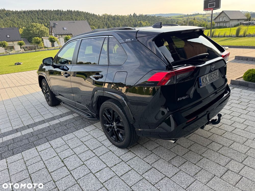 Toyota RAV4 2.5 Hybrid Black Edition by JBL 4x4 - 3