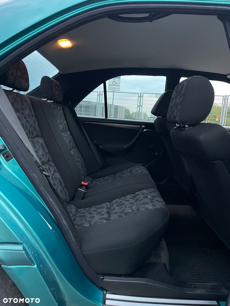 Mercedes-Benz Klasa C 220 T CDI Classic - 28