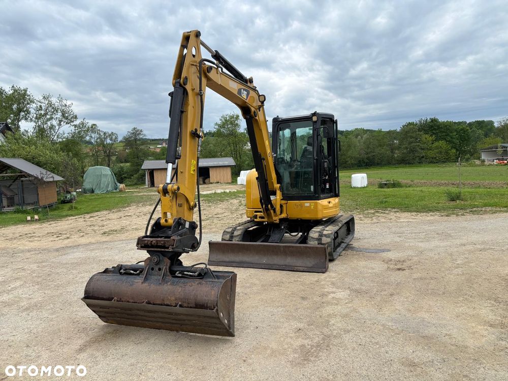 Caterpillar 305.5E - 2