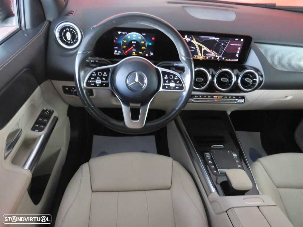Mercedes-Benz GLA 180 d Style - 15