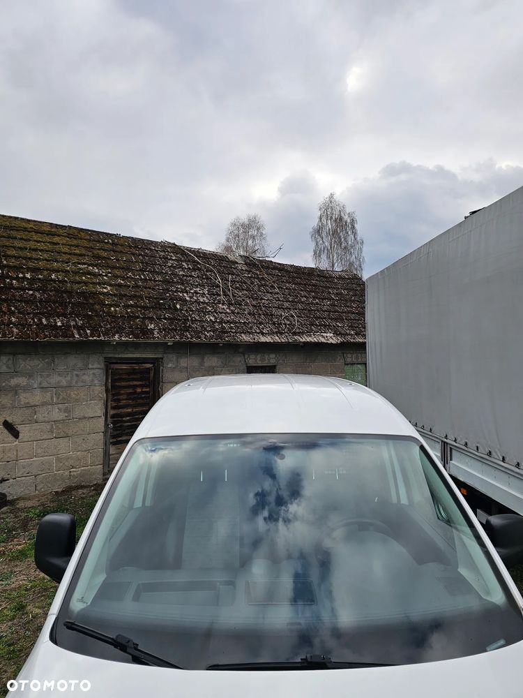 Volkswagen Caddy - 9