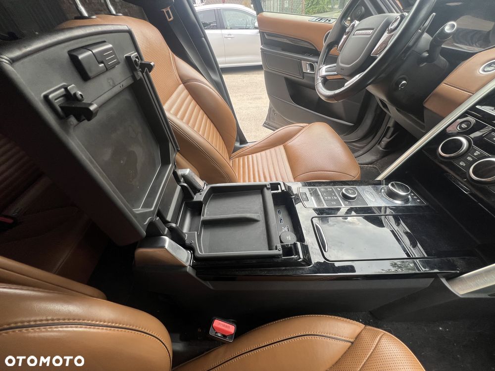 Land Rover Discovery 3.0 SDV6 HSE Luxury - 10