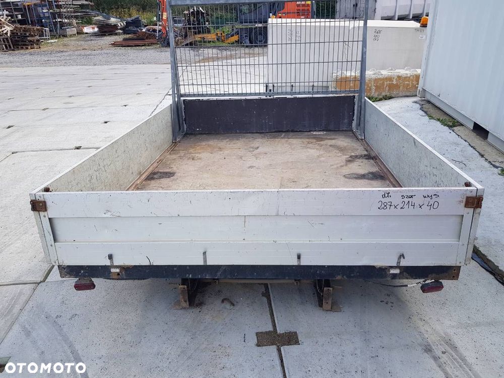 SKRZYNIA ŁADUNKOWA  IVECO DAILY III Autobus 1999 - 2006 40 C 11, 50 C 11 78 kW [106 KM] olej - 4