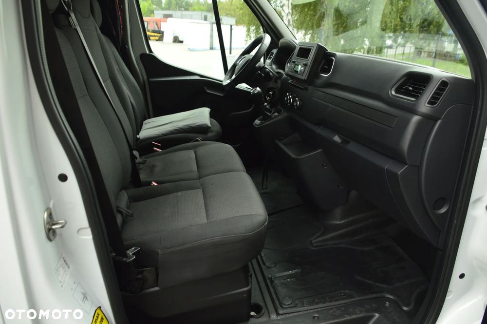 Renault MASTER IV - 15