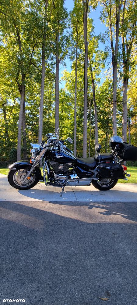 Suzuki Boulevard - 4