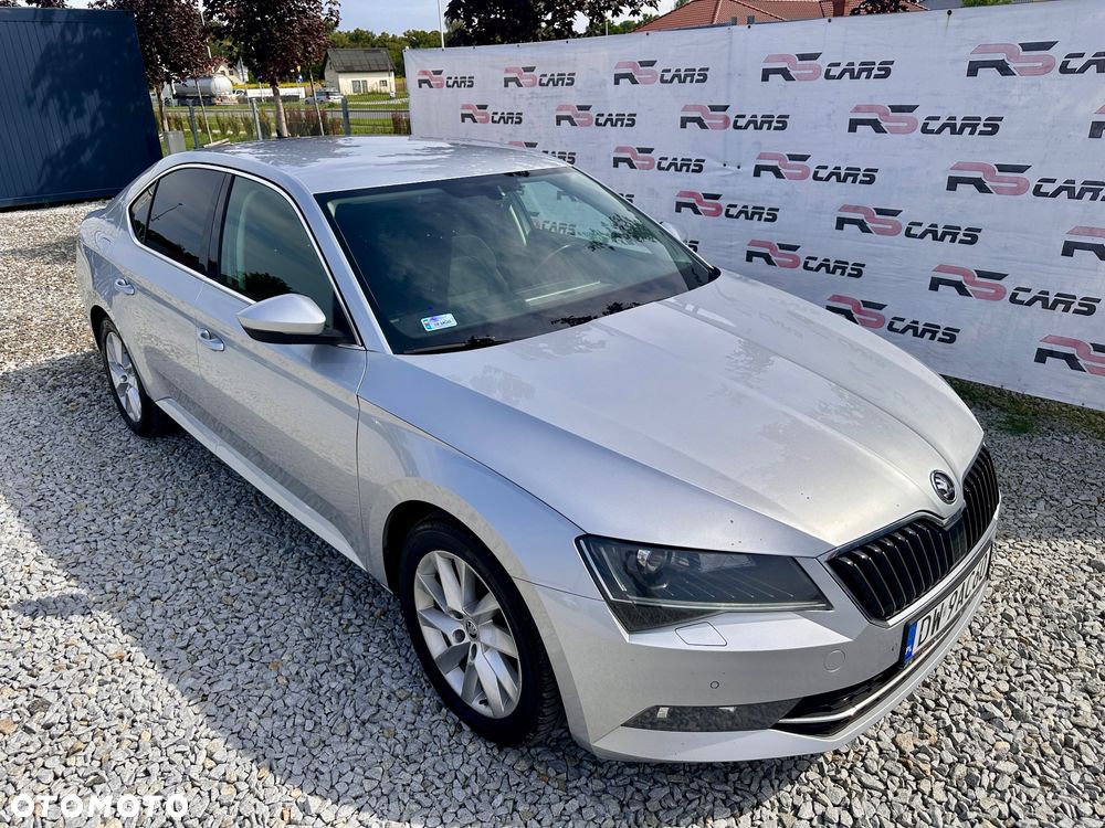 Skoda Superb 2.0 TDI Style DSG - 10