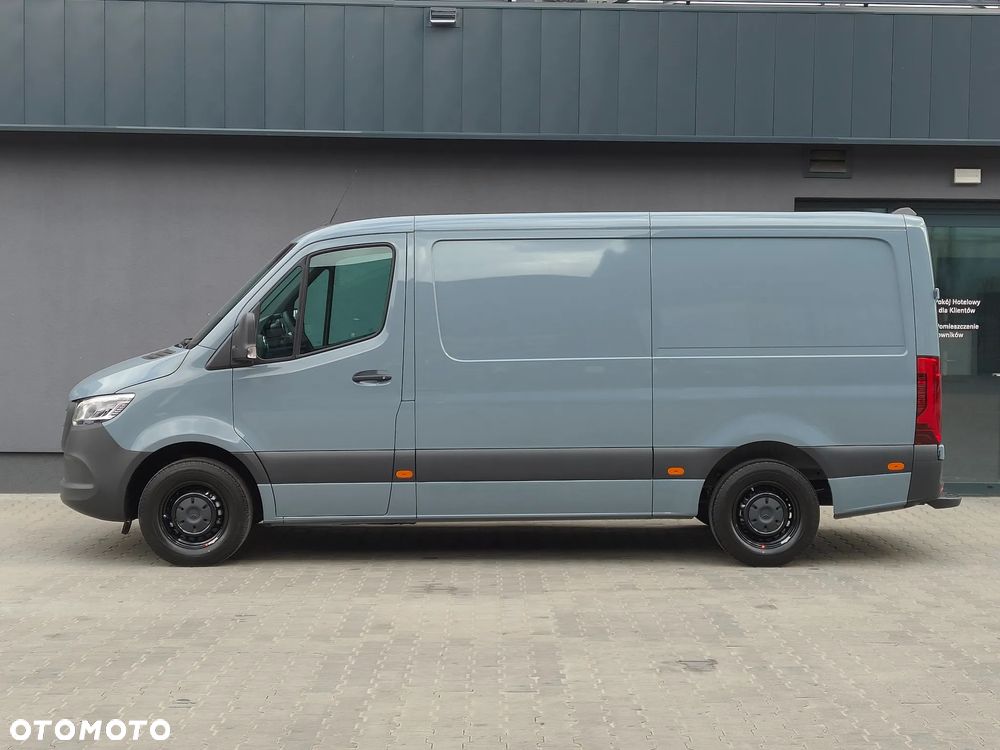 Mercedes-Benz Sprinter - 6