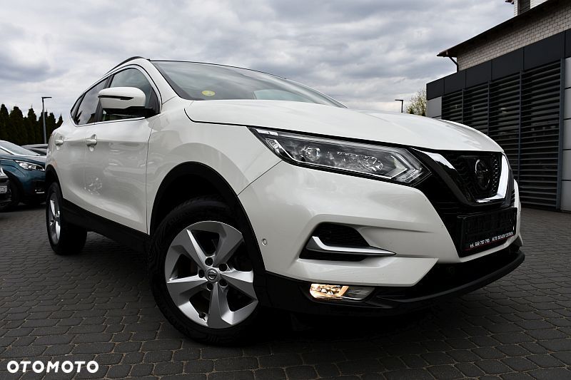 Nissan Qashqai 1.5 dCi Tekna EU6 - 1