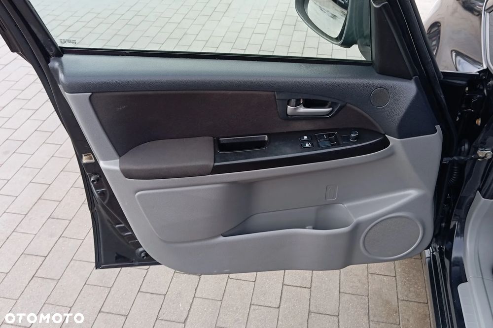 Suzuki SX4 1.6 Comfort 4WD - 20