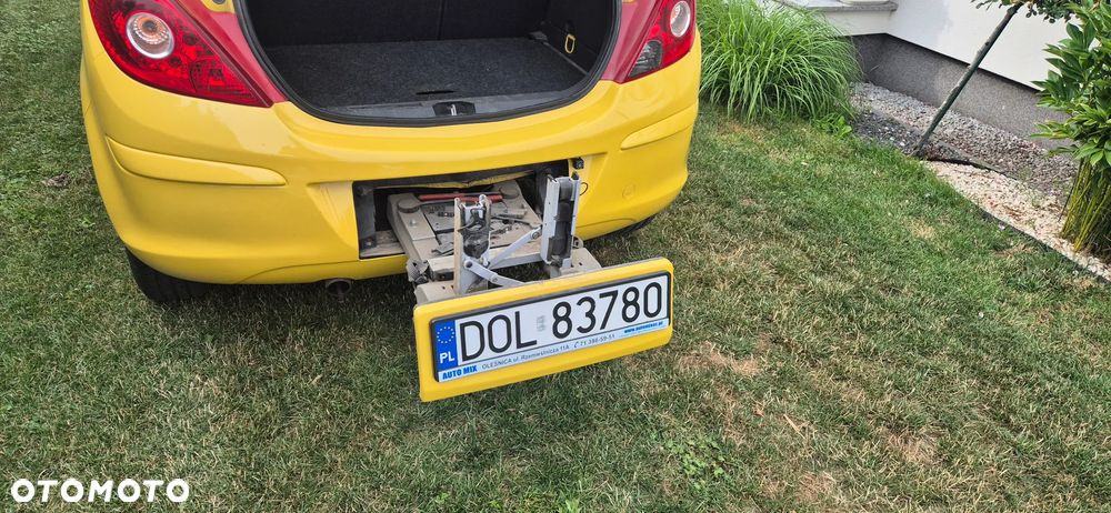 Opel Corsa 1.2 16V 111 - 14