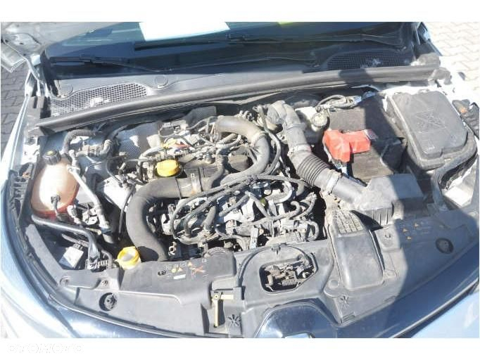 Renault Clio - 6