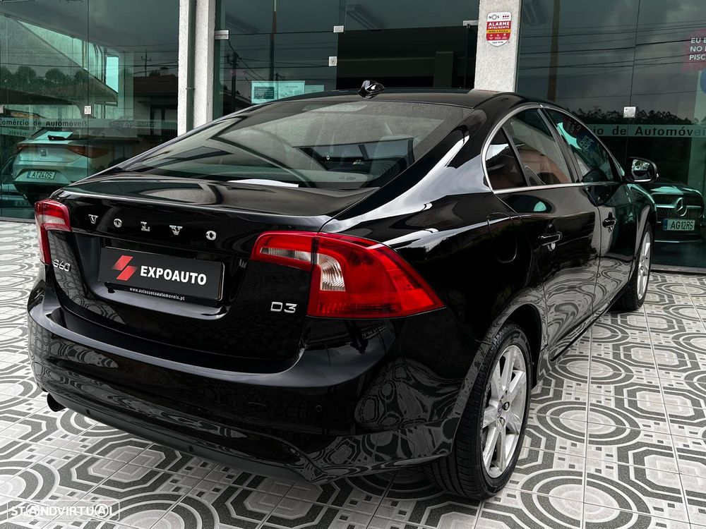 Volvo S60 2.0 D3 Summum - 5