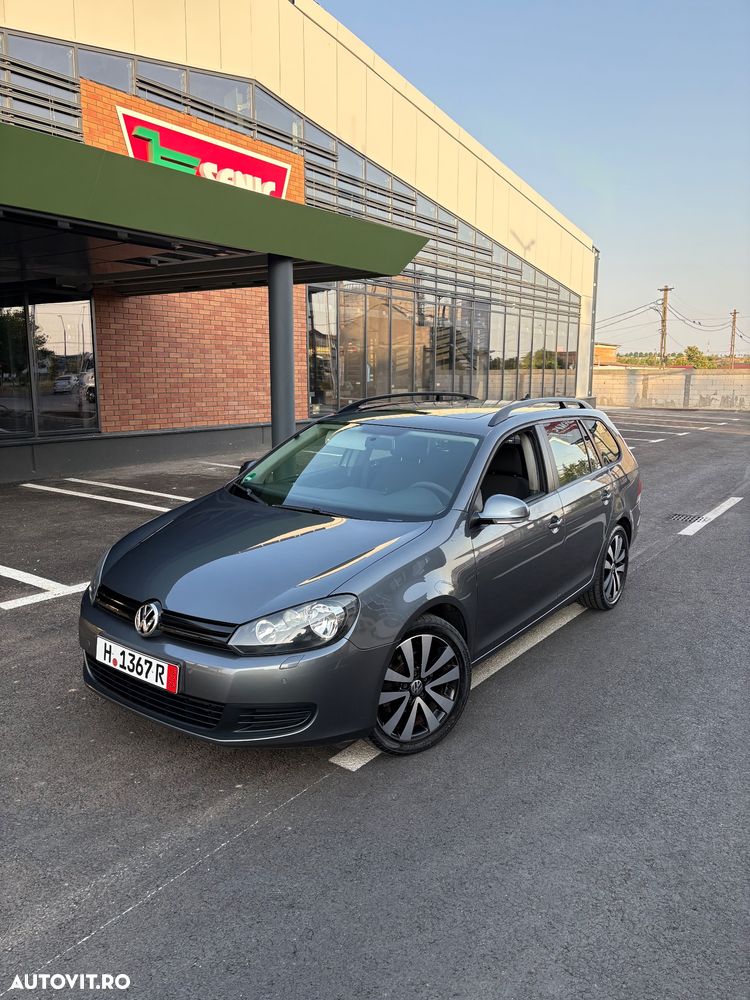 Volkswagen Golf - 2