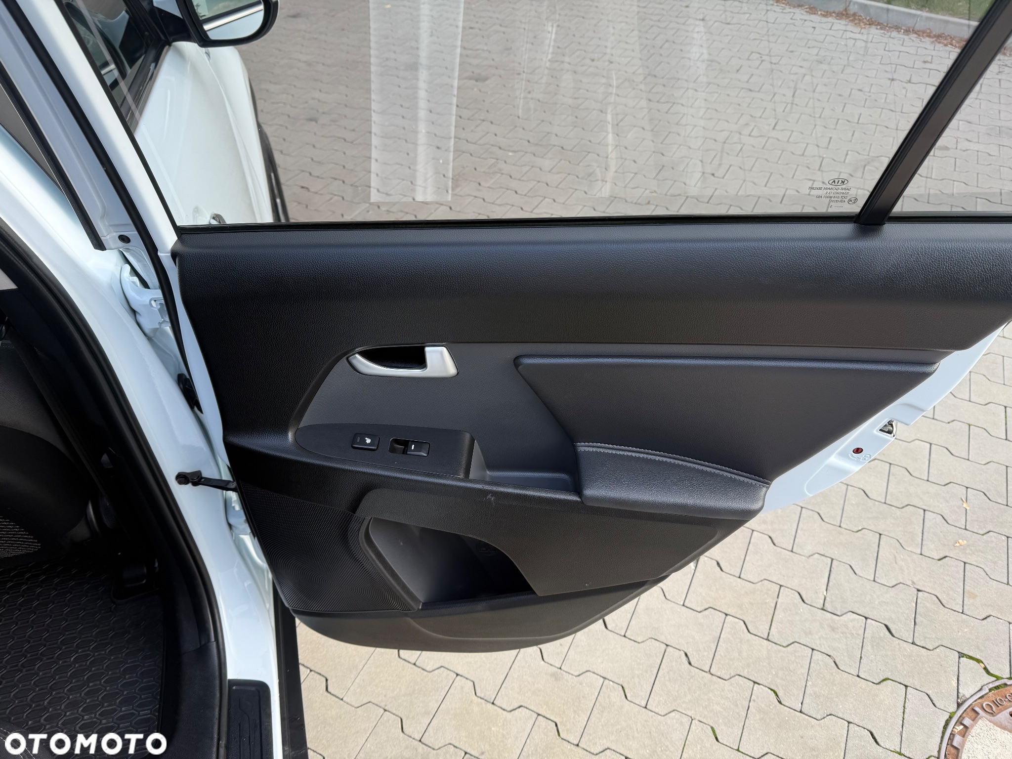 Kia Sportage 2.0 CRDI AWD Spirit - 26