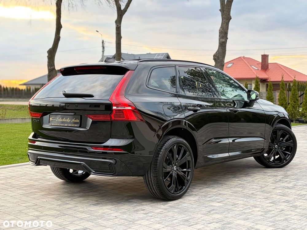 Volvo XC 60 B5 B AWD Plus Black Edition - 2