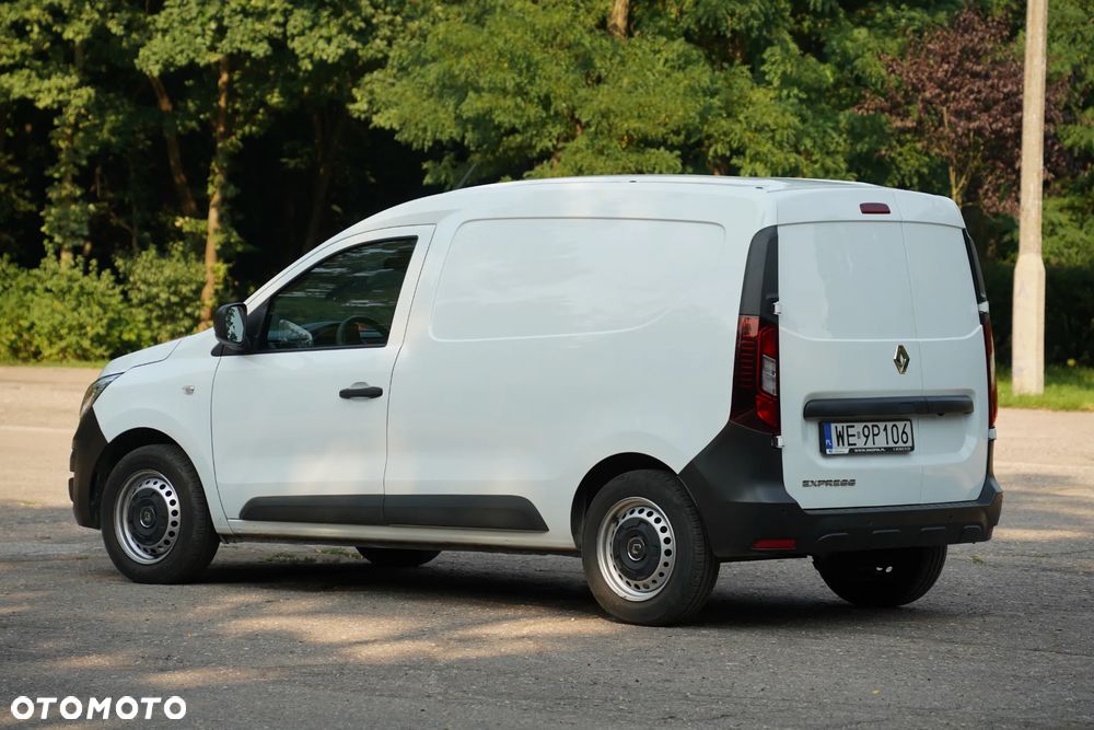 Renault Express Van - 4