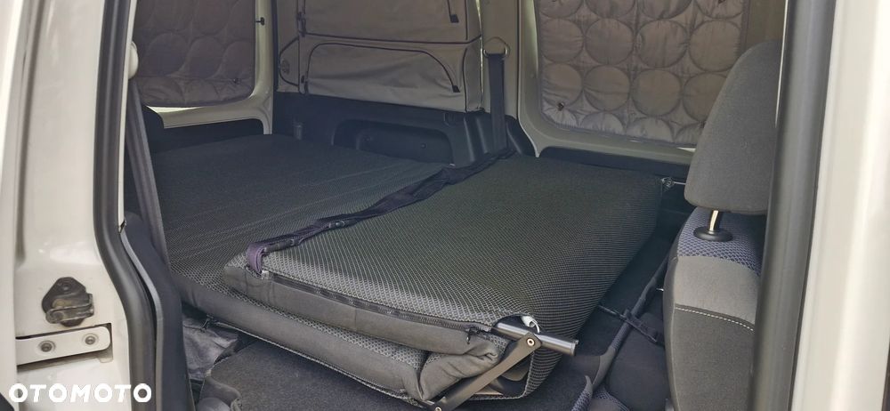 Volkswagen Caddy 2.0 California - 15