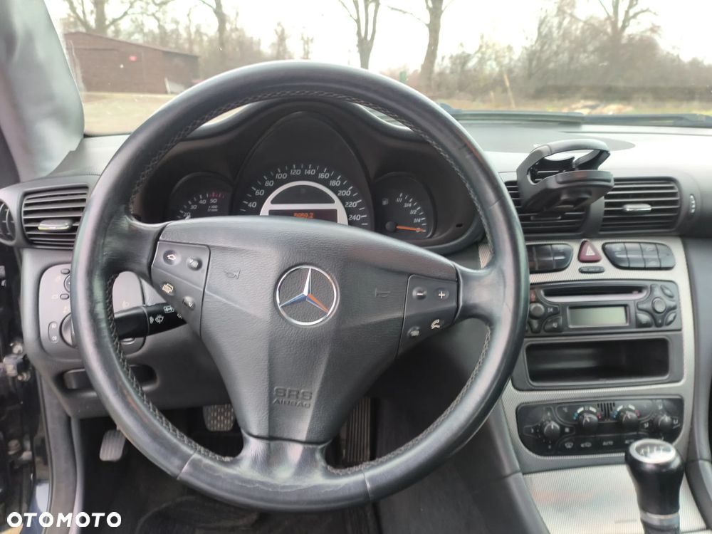 Mercedes-Benz Klasa C 220 CDI - 7