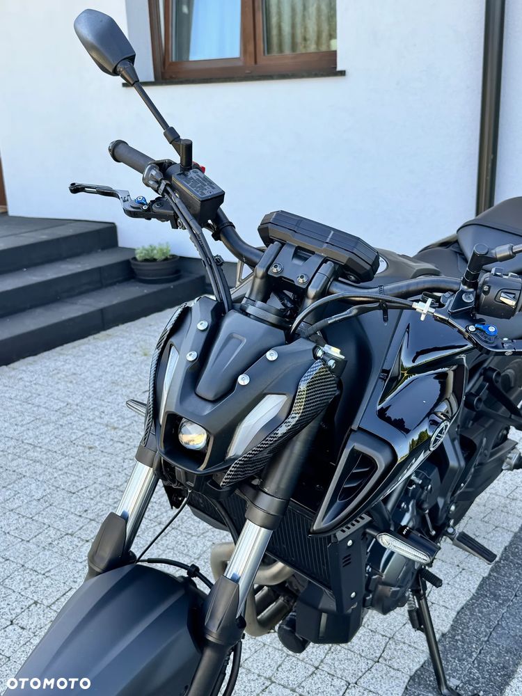Yamaha MT - 19