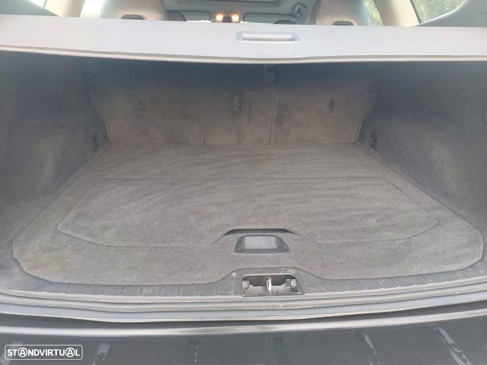 Volvo XC 60 D5 Summum Geartronic - 15