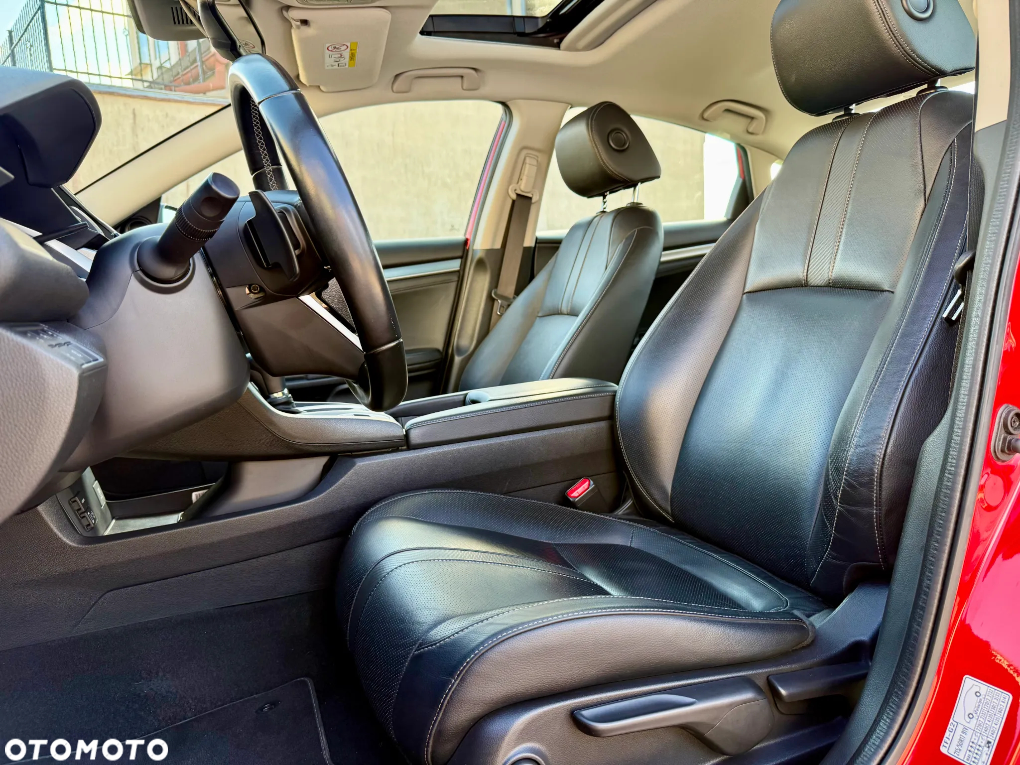Honda Civic 1.5 i-VTEC Turbo CVT Sport - 38