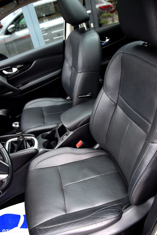 Nissan Qashqai 1.6 DIG-T Tekna - 17