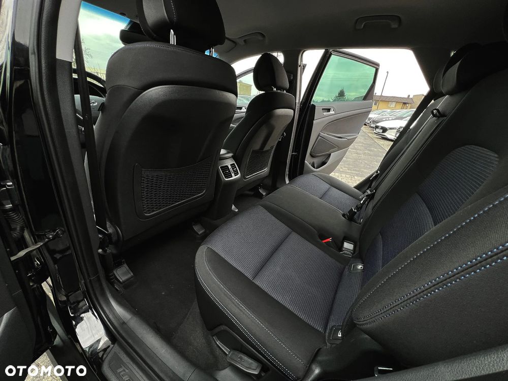 Hyundai Tucson blue 1.7 CRDi 2WD Trend - 35