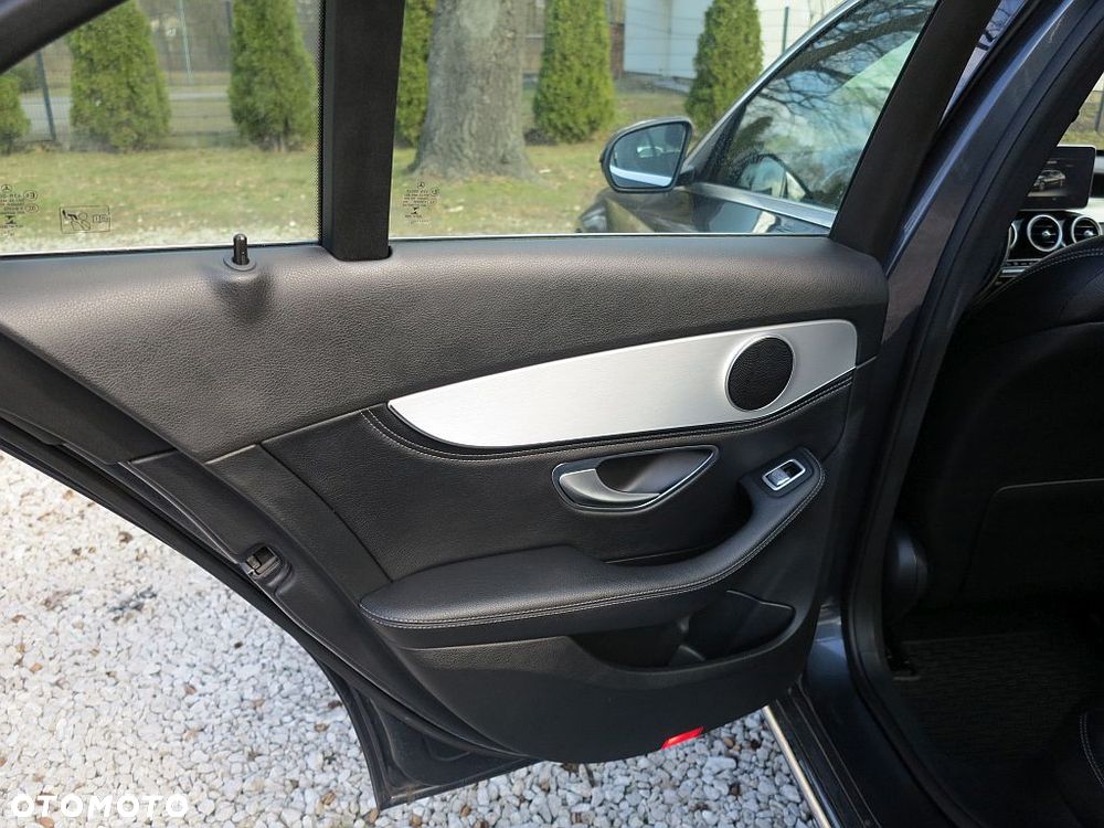 Mercedes-Benz Klasa C 200 (BlueTEC) d Avantgarde - 16