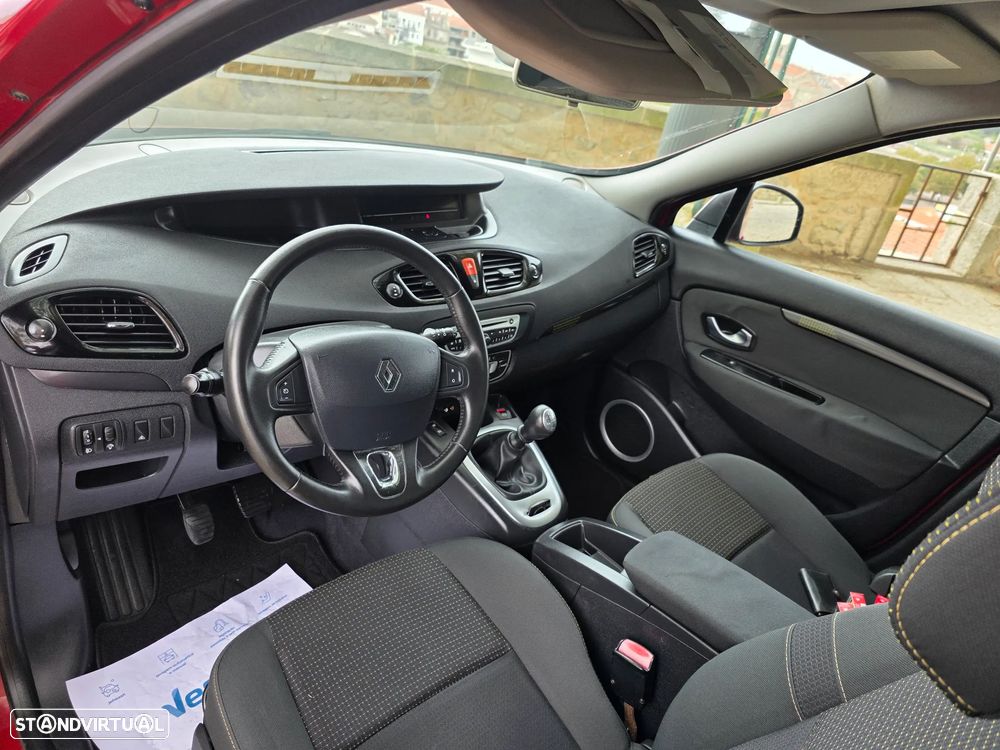 Renault Grand Scénic 1.5 dCi Dynamique S 7L - 10