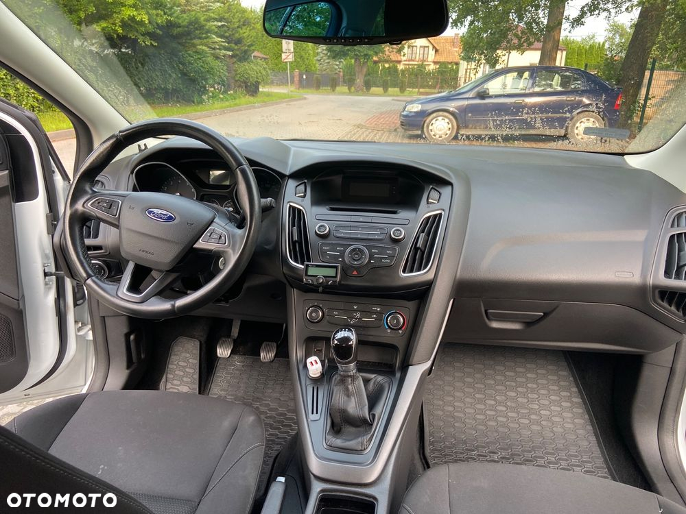 Ford Focus - 6