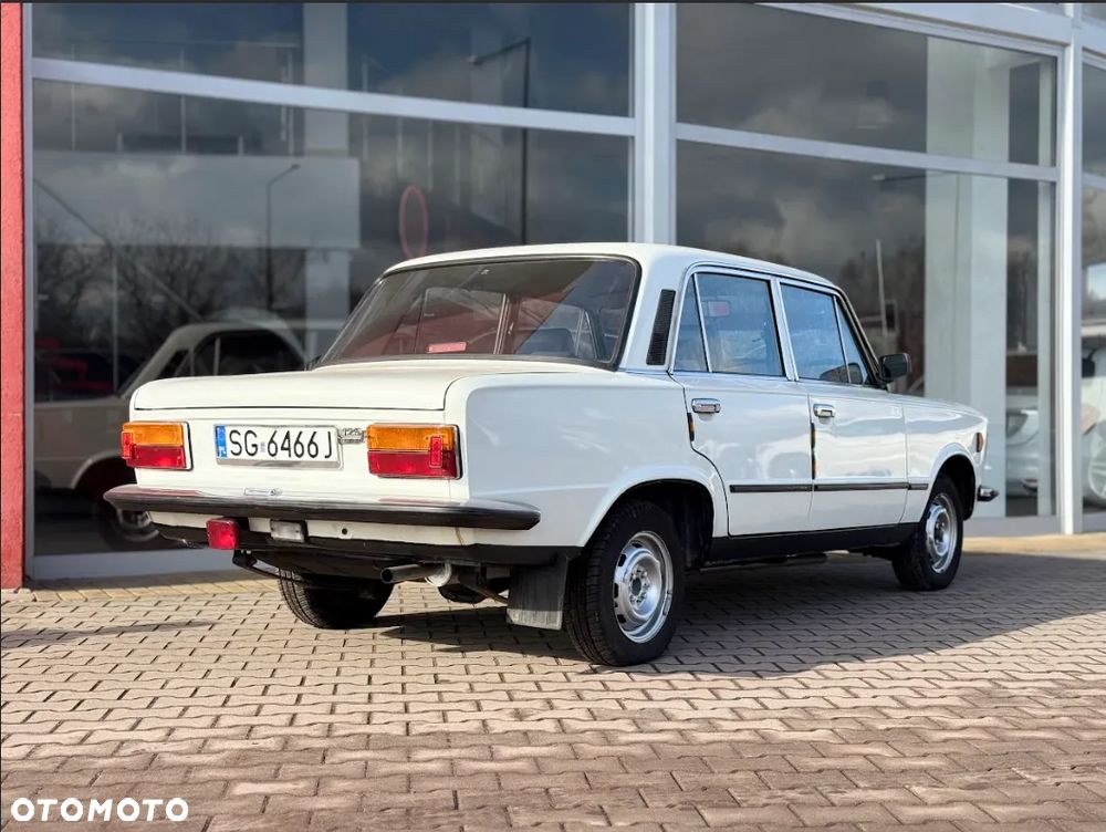 Fiat 125p - 5