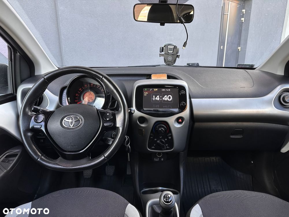 Toyota Aygo 1.0 VVT-i Sprint EU6 - 24