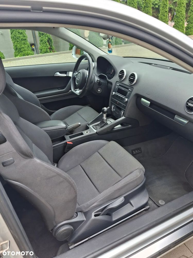 Audi A3 3-drzwiowe - 8