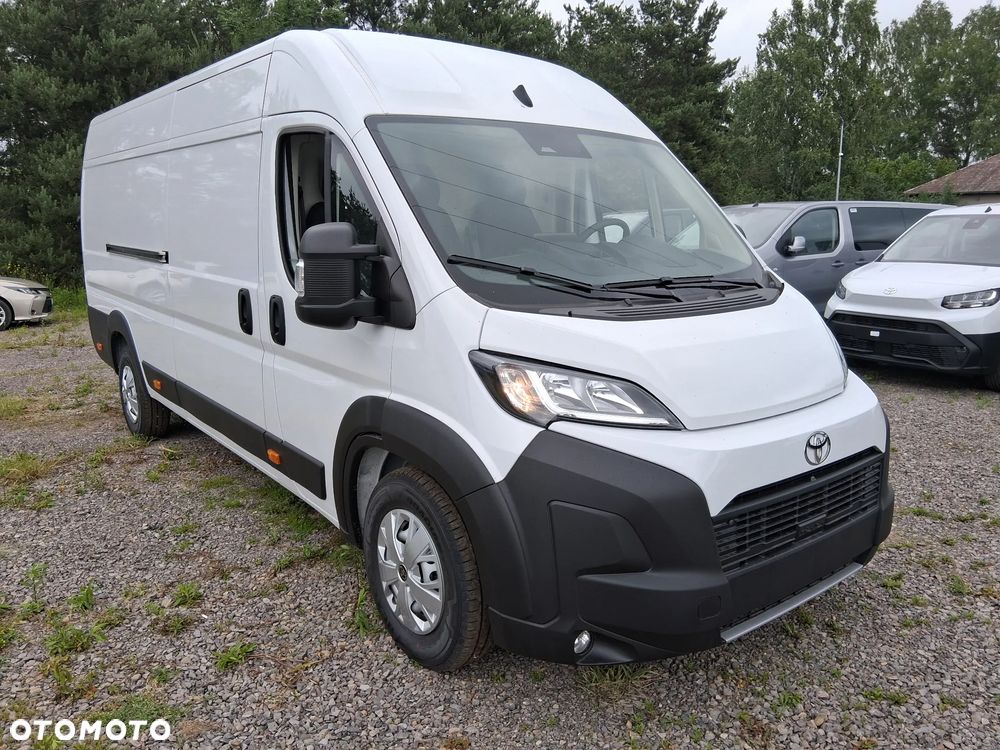 Toyota Proace Max - 8