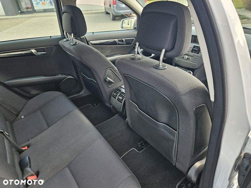 Mercedes-Benz Klasa C - 8