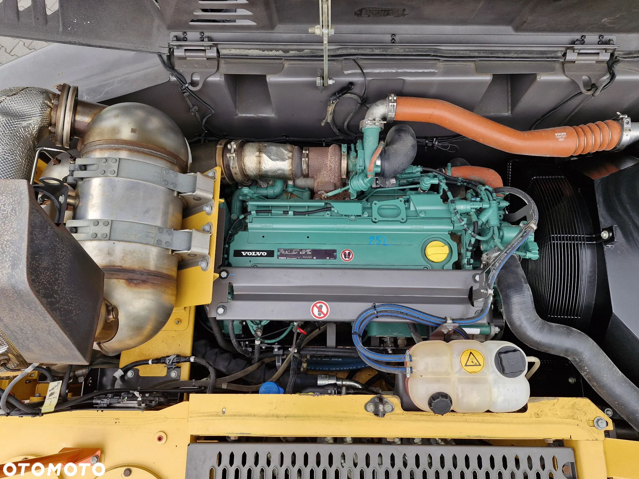 Volvo EW 160 E - 16