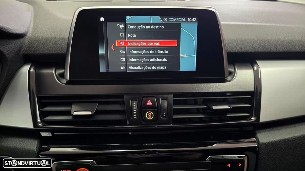 BMW 216 Active Tourer d Advantage Auto - 37