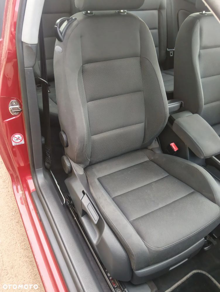Volkswagen Golf 1.6 Basis - 12