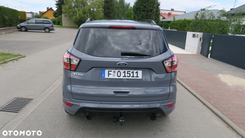 Ford Kuga - 5