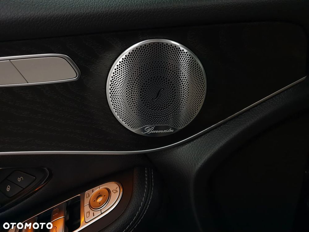 Mercedes-Benz GLC - 28