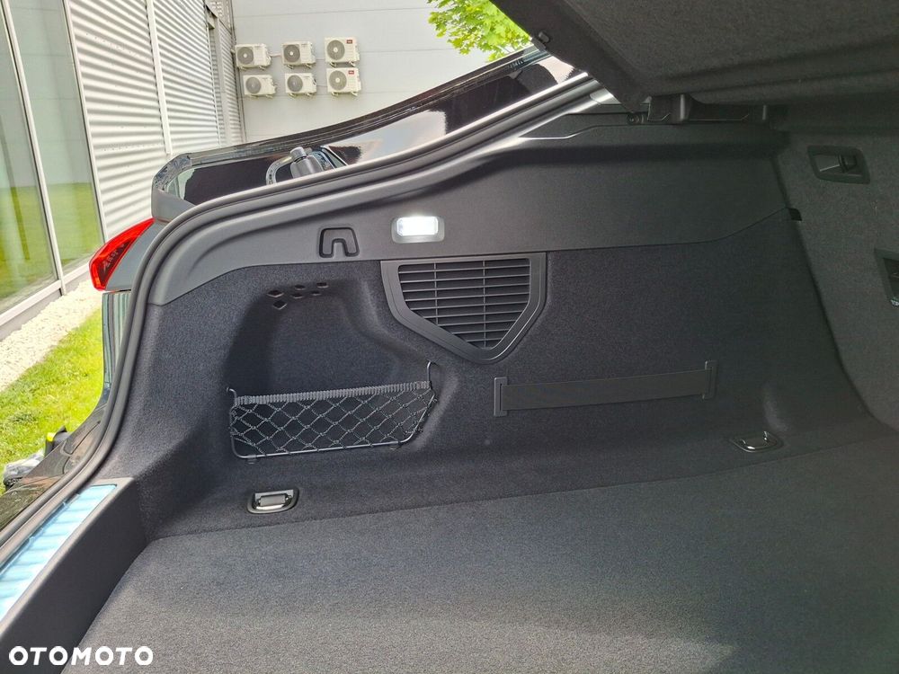 Audi A5 Limousine - 13