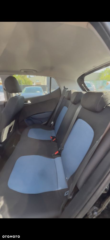 Hyundai i10 - 19