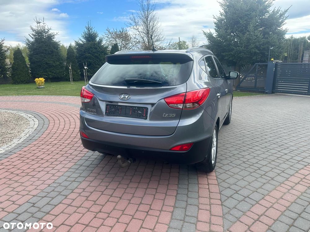 Hyundai ix35 - 15