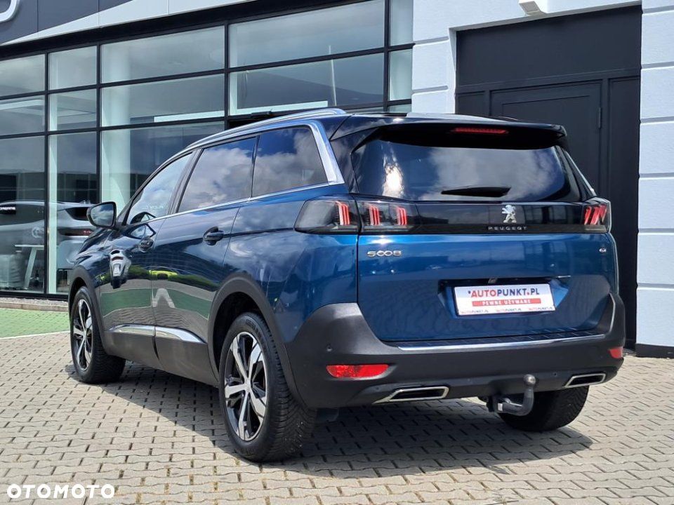 Peugeot 5008 - 3