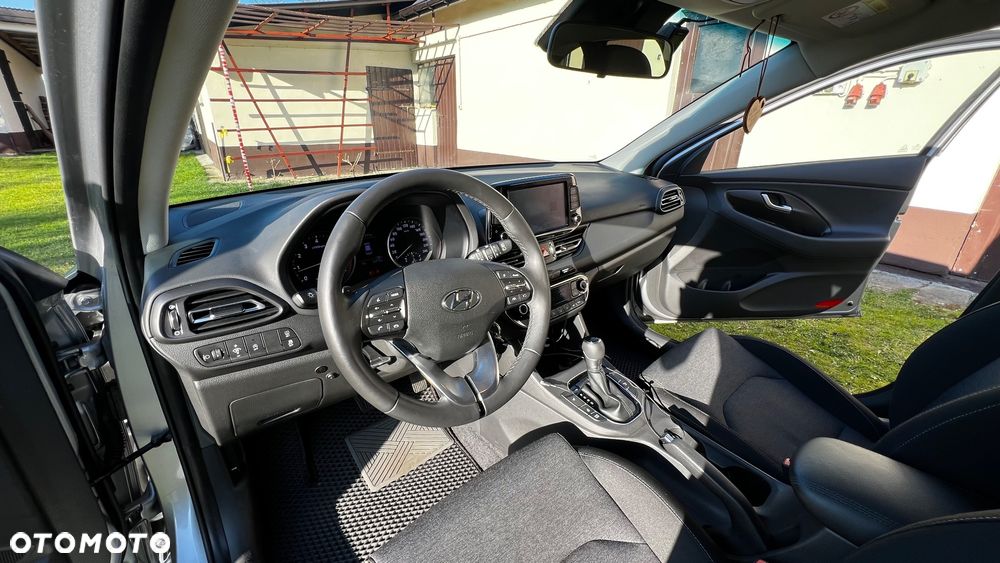 Hyundai i30 1.5 T-GDI 48V Smart DCT - 13