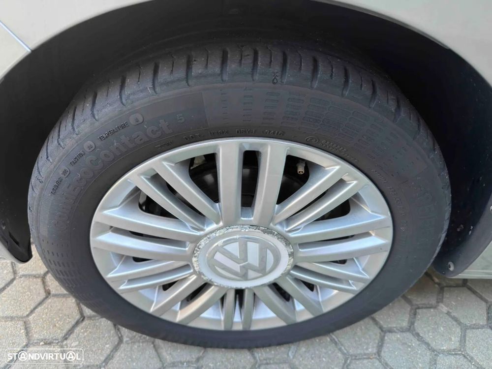 VW Up! 1.0 Move Auto - 12