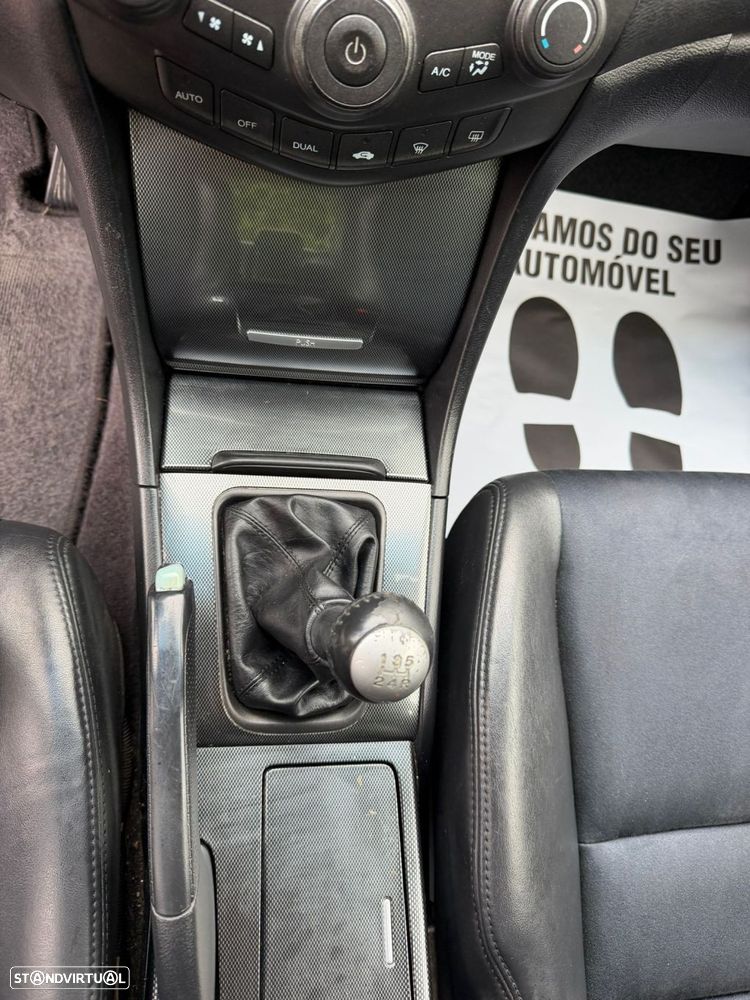 Honda Accord 2.0 Sport - 24